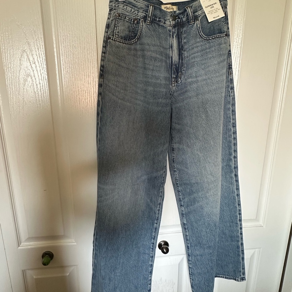 NWT - Madewell - Superwide Leg Medium Wash Blue Jeans
